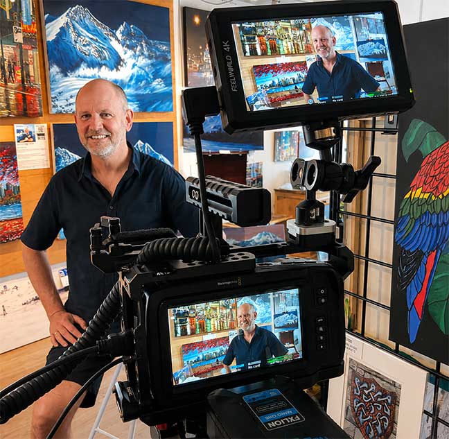 Vancouver artist Graham Watts giving a live oil painting demonstration
